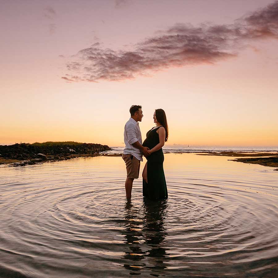 image of couple together at a tidepool